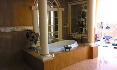 Satelite. Bella y Enorme Mansión, Elegancia, Comodidad