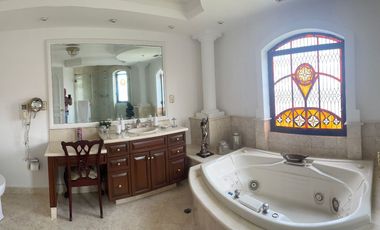 Satelite. Bella y Enorme Mansión, Elegancia, Comodidad