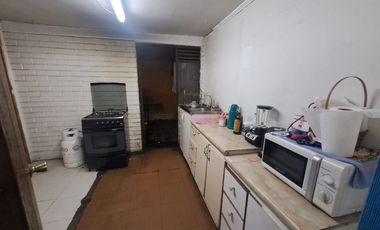 Se Vende Casa 137 M2, Parque Versalles I, Maipú- Pajaritos