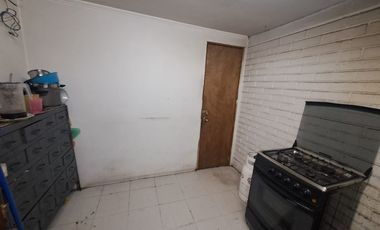 Se Vende Casa 137 M2, Parque Versalles I, Maipú- Pajaritos