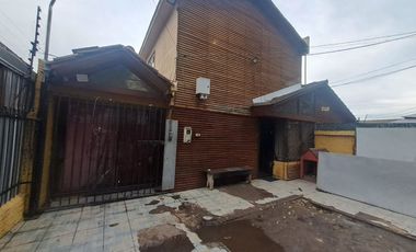 Se Vende Casa 137 M2, Parque Versalles I, Maipú- Pajaritos