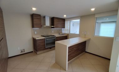 RENTA DE CASA EN RESIDENCIAL LOMAS VIRREYES CALIMAYA