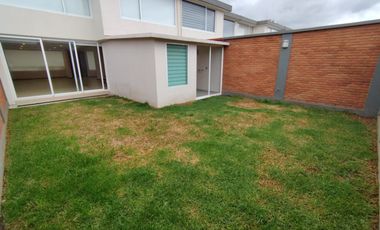 RENTA DE CASA EN RESIDENCIAL LOMAS VIRREYES CALIMAYA