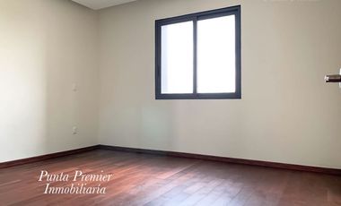 Departamento de Lujo en Venta en Colomos Providencia Nuevo