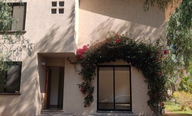 Casa en renta en Hércules, 4 recámaras