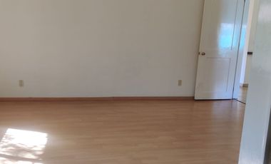 Casa en renta en Hércules, 4 recámaras