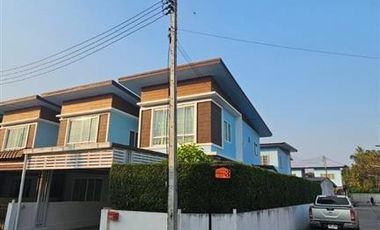 2-storey townhouse, 42.3 sq.w., Lalita Village 5, Soi 3, Mae Fah Luang Alley, Chiang Rai West Bypass Road, Mae Fah Luang Alley, Mueang Chiang Rai, Chi