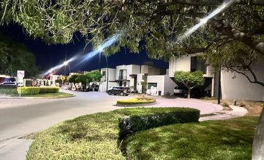 RENTA DE CASA AMUEBLADA EN SIERRA NOGAL ZONA PUNTA DEL ESTE SE PUEDE RENTAR POR MESES