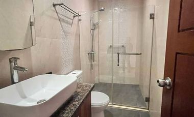 Spacious Furnished 4 Bedrooms House For Rent Whitesands Maribago Lapu Lapu City  2 to 3 Car Park across Blue Water