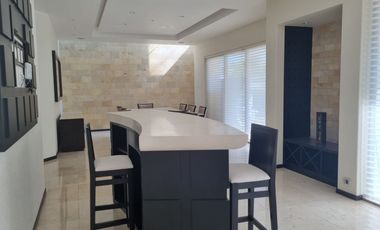 CASA EN VENTA ZONA ESMERALDA PRADO LARGO