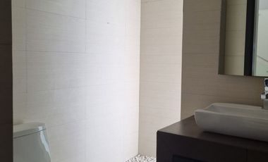 CASA EN VENTA ZONA ESMERALDA PRADO LARGO