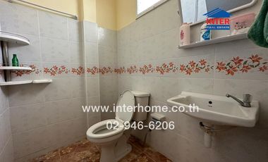 2-storey townhouse, 19.5 sq m, Chaiklong Village, Soi Kingkong, Soi 24, Theparak Road, Khlong Dan-Bang Phli Road, Bang Bo, Samut Prakan