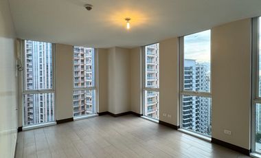 For Sale 3 Bedroom Rent to Own Condo in St. Mark connected to Venice Mall