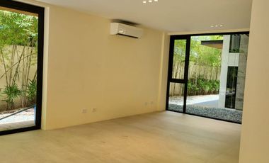 LUXURIOUS BRAND NEW MODERN TROPICAL HOME in AYALA ALABANG VILLAGE