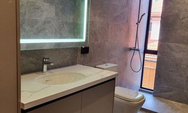 LUXURIOUS BRAND NEW MODERN TROPICAL HOME in AYALA ALABANG VILLAGE