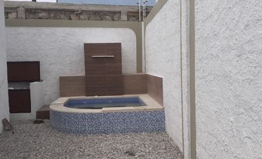 En Venta Casa de estreno con jacuzzi a 4 cuadras del Shopping Salinas Ecuador