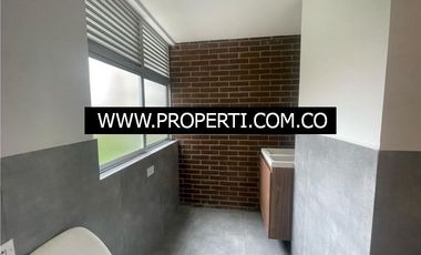 Apartamento en Arriendo Sector Zúñiga - Envigado