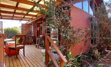 SE VENDE CASA CON GRAN OPORTUNIDAD DE RENTABILIZAR... OFERTA!!