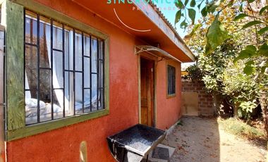 SE VENDE CASA CON GRAN OPORTUNIDAD DE RENTABILIZAR... OFERTA!!