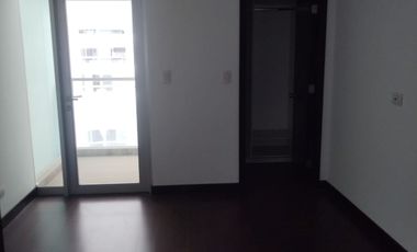 VENTA DEPARTAMENTO AV. CIRCUNVALACIÓN GOLF LOS INCAS SURCO