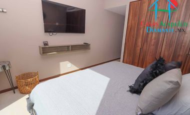 Departamento en venta con roof garden, jacuzzi y extraordinaria vista al mar.