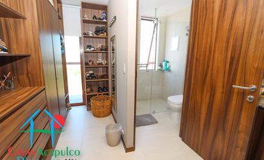 Departamento en venta con roof garden, jacuzzi y extraordinaria vista al mar.