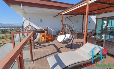Departamento en venta con roof garden, jacuzzi y extraordinaria vista al mar.