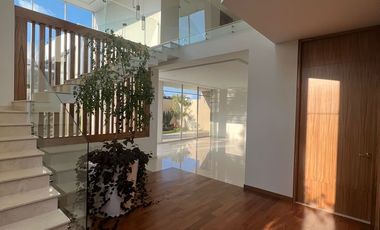 RENTA Residencia de Lujo en Puerta las Lomas Zona Andares Puerta de Hierro
