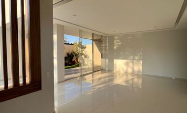 RENTA Residencia de Lujo en Puerta las Lomas Zona Andares Puerta de Hierro