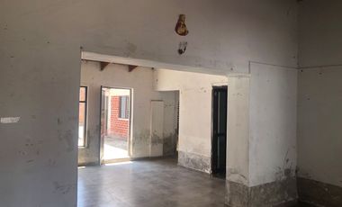 OCASION!! Casa como Terreno en Av. Víctor Larco Herrera-Buenos Aires-Trujillo