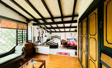 VENDO CASA ESQUINERA EN L CAROLINA -RECODO DEL COUNTRY 138.52