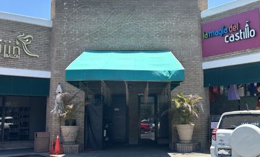 Local Comercial en Renta en Plaza Santa Barbara en Av. José Vasconcelos