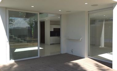 Exclusiva Residencia en Venta en Arauca Bosque Residencial, Zapopan