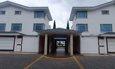 VENDO CASA EN TUMBACO - CONJUNTO SOL DEL VALLE