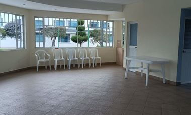 VENDO CASA EN TUMBACO - CONJUNTO SOL DEL VALLE