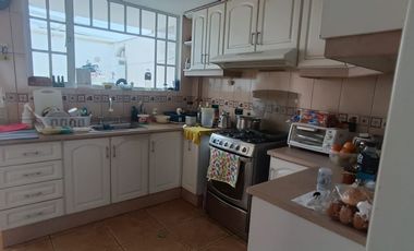 VENDO CASA EN TUMBACO - CONJUNTO SOL DEL VALLE