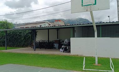 VENDO CASA EN TUMBACO - CONJUNTO SOL DEL VALLE