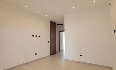 En venta lujosa y moderna casa en proyecto en Isla Celeste etapa Babor, Samborondon