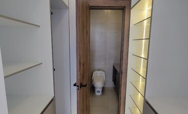 En venta lujosa y moderna casa en proyecto en Isla Celeste etapa Babor, Samborondon