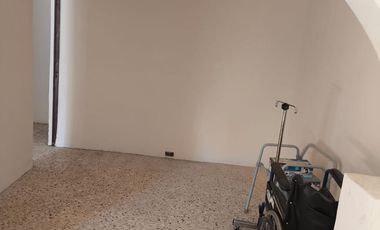 SE VENDE CASA EN CIVAC , UNA SOLA PLANTA , 1 LUGAR DE ESTACIONAMIENTO