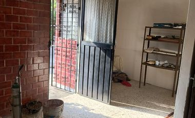 SE VENDE CASA EN CIVAC , UNA SOLA PLANTA , 1 LUGAR DE ESTACIONAMIENTO