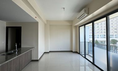 For sale 3 Bedroom Rent to Own Condo in St. Moritz Mckinley West BGC