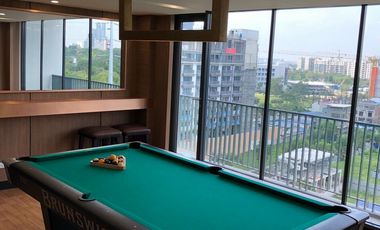 For sale 3 Bedroom Rent to Own Condo in St. Moritz Mckinley West BGC