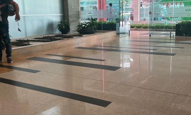 Excelente Oficina ubicada en el sector Norte de Barranquilla