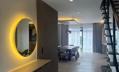 For Sale  South Forbes - Tokyo Mansions