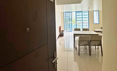 BIG 1 Bedroom Condo FOR SALE in Three Central Salcedo Village Makati