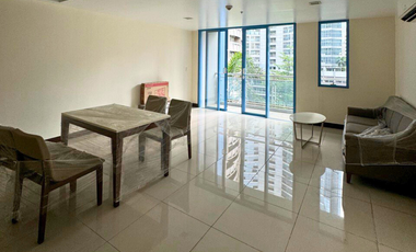 BIG 1 Bedroom Condo FOR SALE in Three Central Salcedo Village Makati
