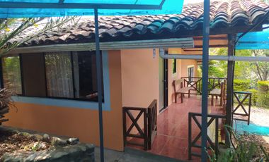 CASAS CAMPESTRES EN RENTA: Quinta Kronopios, entorno ecológico