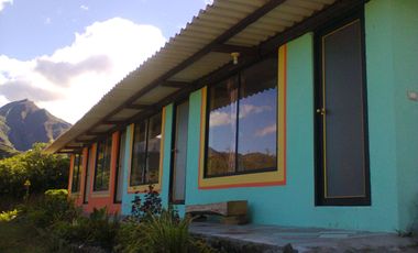 CASAS CAMPESTRES EN RENTA: Quinta Kronopios, entorno ecológico