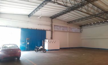 48171 Bodega independiente en arriendon en el sector Los Naranjos, Itagui